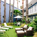 Bayside Hotel